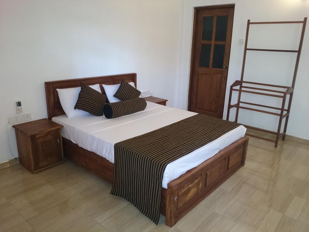 Isanka Lion Lodge Sigiriya Exterior photo